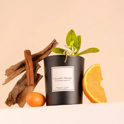 Candles - Orange cinnamon scented candle black glass - 6,40oz 100% vegetable wax - TANDEM FRAGRANCES