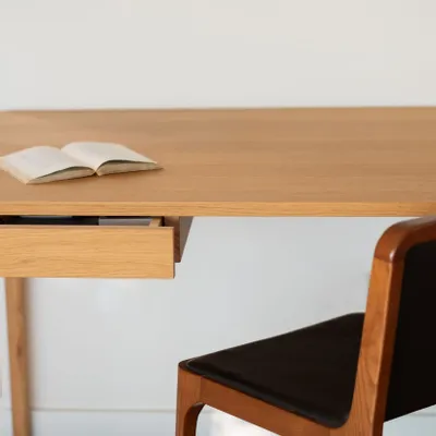 Office furniture and storage - FRONT – Minimalist Work Desk in Oak Wood  120x60 - MOR