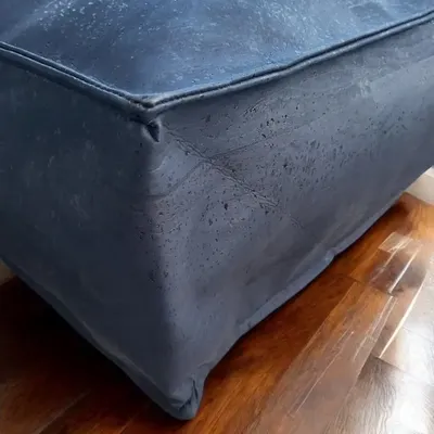 Poufs - Bleu majestueux - Collection Cork-lux | Poufs et coussins de sol - ARTISAN BY MF