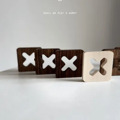 Gifts - Tic Tac Toe Game Board - Ovangkol & Maple wood - SHALL WE PLAY A GAME?