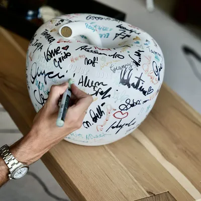 Customizable objects - EVA Guestbook - EVADESIGN