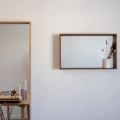 Miroirs - CAMPO — Miroir mural minimaliste en bois de noyer, taille moyenne - MOR