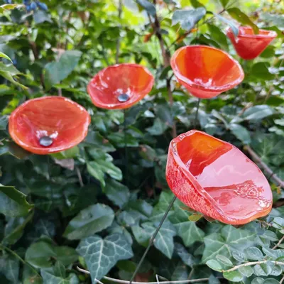 Floral decoration - Medium -sized glass calabel flower for outdoor in orange colour with 43 cm stainless steel stem. - CARNEOL GLASS
