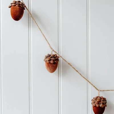 Guirlandes et boules de Noël - Acorn Garland - WE LOVE SEASONS