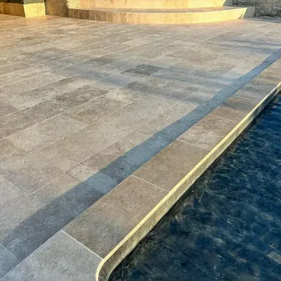 Indoor floor coverings - Travertine Mix Coping Stone - 61 cm x 33 cm, 3 cm, Rounded - LIGERIO