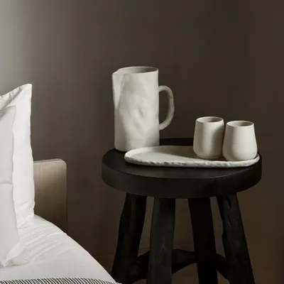 Carafes - Gabrielle Pitcher - DUMAE