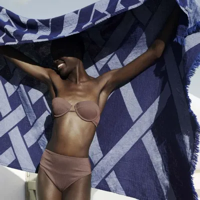 Sarongs - Beach towel ifansis ultramarine - LOOMCODE