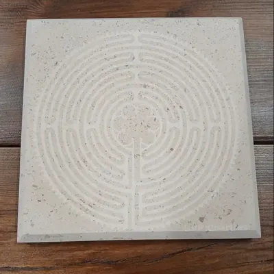 Plats et saladiers - Dessous de plat gravé en pierre naturelle française - BV PIERRES