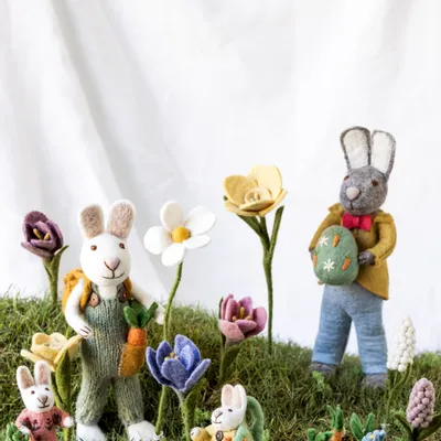 Objets de décoration - Lapin Garçon Gris Moyen avec Veste et Œuf - GRY & SIF