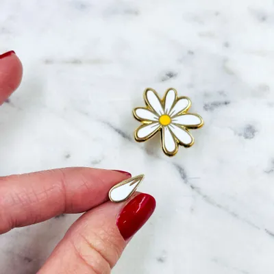 Brooches - Pin's Marguerite, Madness, The Printing Machines - LES IMPRIMEUSES