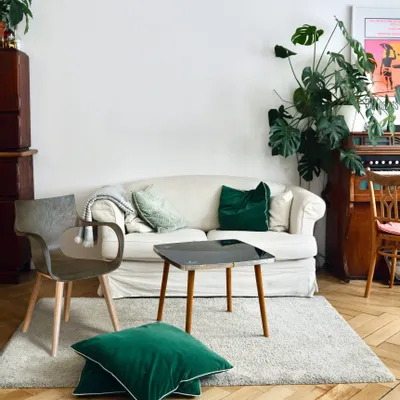 Chaises pour collectivités - CHAISE ERBI MOKA, châssis en bois - STILFIBRA