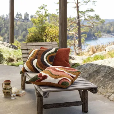 Coussins textile - Coussins en bouclé/lin - Art abstrait - CHHATWAL & JONSSON