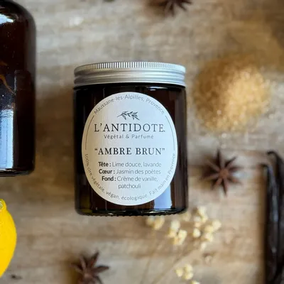Bougies - BOUGIE - AMBRE BRUN - L'ANTIDOTE