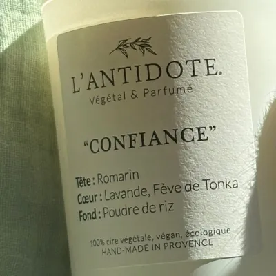 Bougies - BOUGIE - CONFIANCE - L'ANTIDOTE