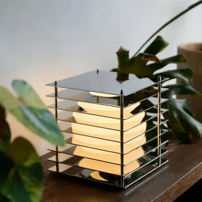 Lampes de bureau  - Lampe LOP grand carré en acier inoxydable poli miroir - BANG