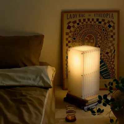 Lampes de bureau  - Lampe LOP petit rectangle en acrylique laiteux - BANG