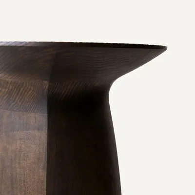 Consoles - Stèle Erosion - ANNE JACQUEMIN SABLON SARL