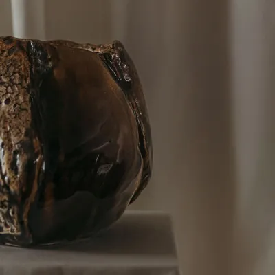 Ceramic - Block vase - Franck Arnaud for Incuntrà Galerie - INCUNTRA GALERIE & ANNE SIROT CURATRICE