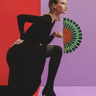 Prêt-à-porter - Éventail à main NORIA - 23 cm - Vert et bleu - A FAN OF