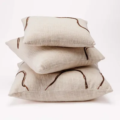 Couettes et oreillers  - Coussins Signature - DUMAE