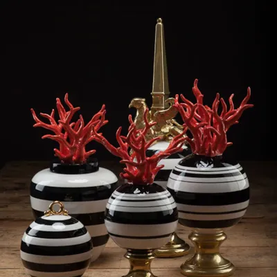 Objets de décoration - Bandes corail - DAL PRA