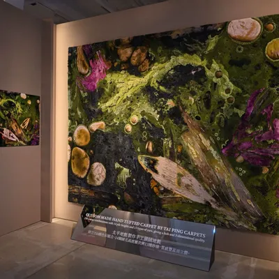 Bespoke carpets - Custom Made Hand Tufted Carpet by Tai Ping Carpets - LUMINANCE BY SIMON YAM