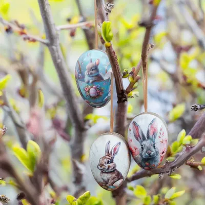 Objets de décoration - Oeuf de Pâques avec anse 9 cm 'Lovely Bunnies' - NESTLER GMBH FEINKARTONAGEN