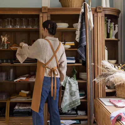 Kitchen linens - Recycled kitchen apron with pockets Artisan Cannelle 72 X 85 - MAISON VIVARAISE - SDE VIVARAISE WINKLER