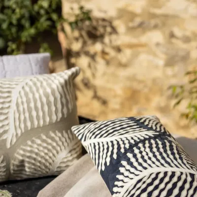 Cushions - Embroidered Cushion Flora Marine 30 X 50 - MAISON VIVARAISE - SDE VIVARAISE WINKLER