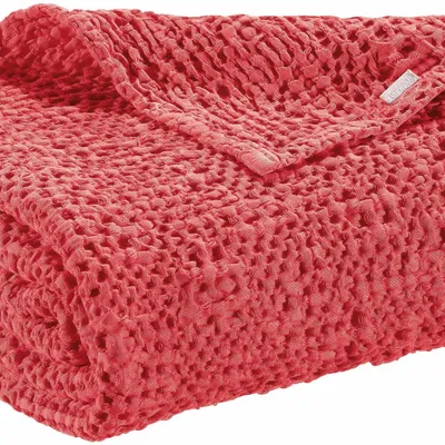 Throw blankets - Tana Throw Blanket Framboise 140 X 200 - MAISON VIVARAISE - SDE VIVARAISE WINKLER