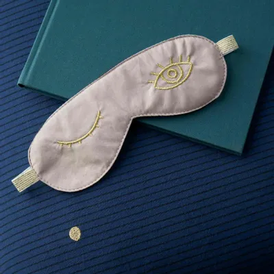 Sleepwear - Céleste Eyes Sleep Mask Poivre rose 8 X 20 - LA CERISE SUR LE GATEAU