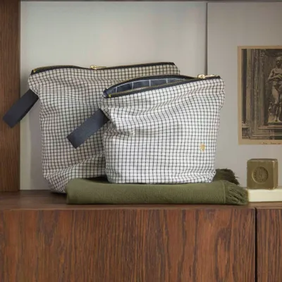 Clutches - Gustave Toiletry Bag Gustave Caviar L 28 X 23 X 10 - LA CERISE SUR LE GATEAU