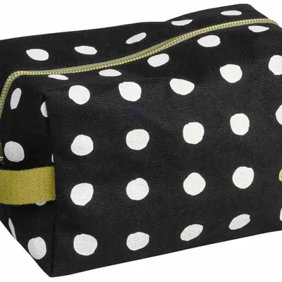 Clutches - Cube toiletry bag Mia Caviar L 22 X 14 X 10,5 - LA CERISE SUR LE GATEAU