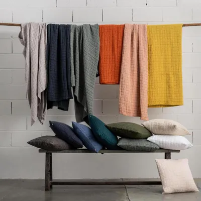 Throw blankets - Swami Throw Blanket Lichen 130 X 200 - MAISON VIVARAISE - SDE VIVARAISE WINKLER