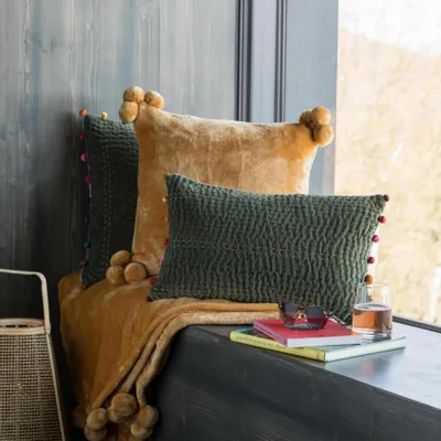 Plaids - Plaid Tender pompons Ocre 130 x 170 - MAISON VIVARAISE - SDE VIVARAISE WINKLER