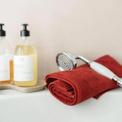 Bath towels - Bora Bath Towel Geranium 90 X 150 - MAISON VIVARAISE - SDE VIVARAISE WINKLER