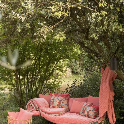 Throw blankets - Elise Knotted Dots Throw Blanket Pêche 140 X 200 - MAISON VIVARAISE - SDE VIVARAISE WINKLER