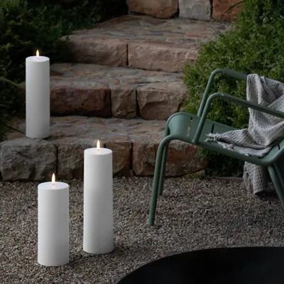 Accessoires de déco extérieure - Uyuni Lighting LED Maxi Pillar Candle - UYUNI LIGHTING