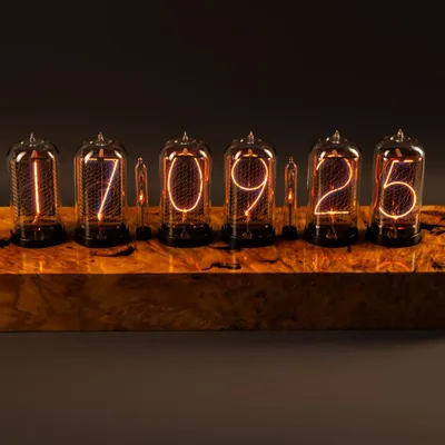 Clocks - Nixie ZIN70 Clock: The Poplar Magnifying Glass - NIXIEFAB FRANCE