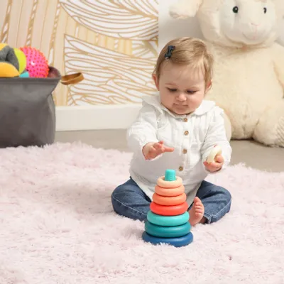 Toys - Pyramide d’anneaux - LUDI