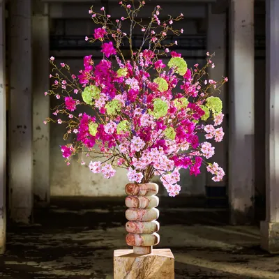 Floral decoration - Vibrant artificial bouquet - SILK-KA BV