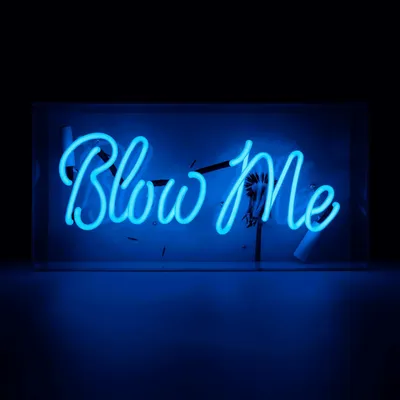 Lampes de bureau  - 'Blow Me' Neon Box Sign - LOCOMOCEAN