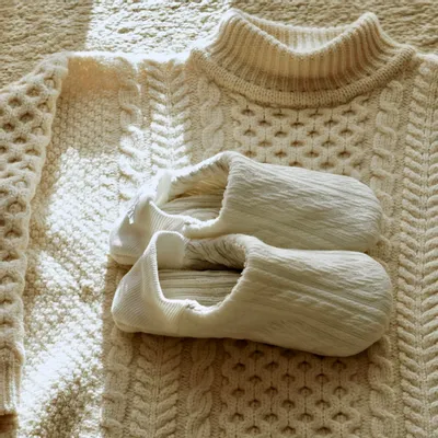 Chaussettes - JAPAN MADE Reversible room shoes / Cable Knit × Corduroy - MERIPPA