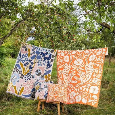 Couettes et oreillers  - Taie d'oreiller et couverture tricotée TIGRANA & LILAE FLEUR - TRANQUILLO