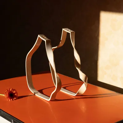 Ceramic - \" Vases without water\” - sculppural shape - CAROLINE CUTAIA