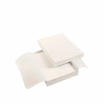 Cadeaux - Écrin collier carton lisse satiné blanc L 16cm - LAVAL 1878