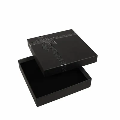 Cadeaux - Écrin collier carton noir mat, noeud dorure à chaud imprimé noir - LAVAL 1878