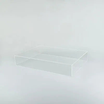 Cadeaux - Couvercle vitrine plexi 46 x 34 x H 8cm - LAVAL 1878