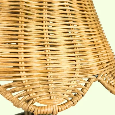 Lampes de bureau  - Lampe en rotin Verna avec base en céramique - LO-FI HOUSE