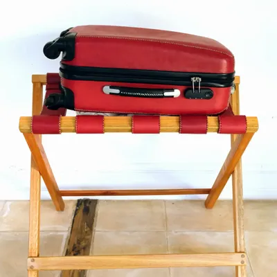 Hotel bedrooms - Hotel luggage rack - SOL & LUNA